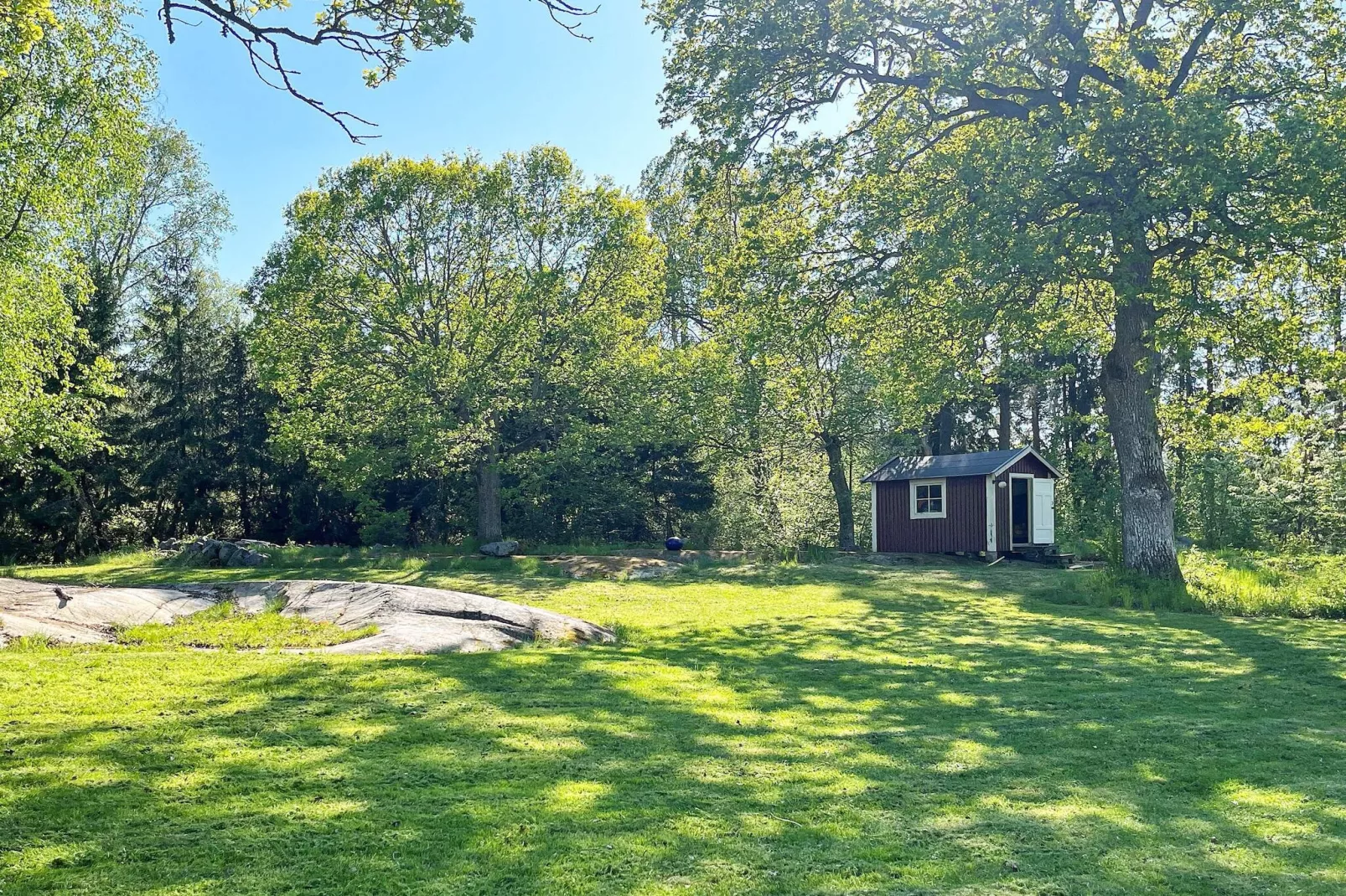 4 Sterne Ferienhaus in VAXHOLM - Im Freien
