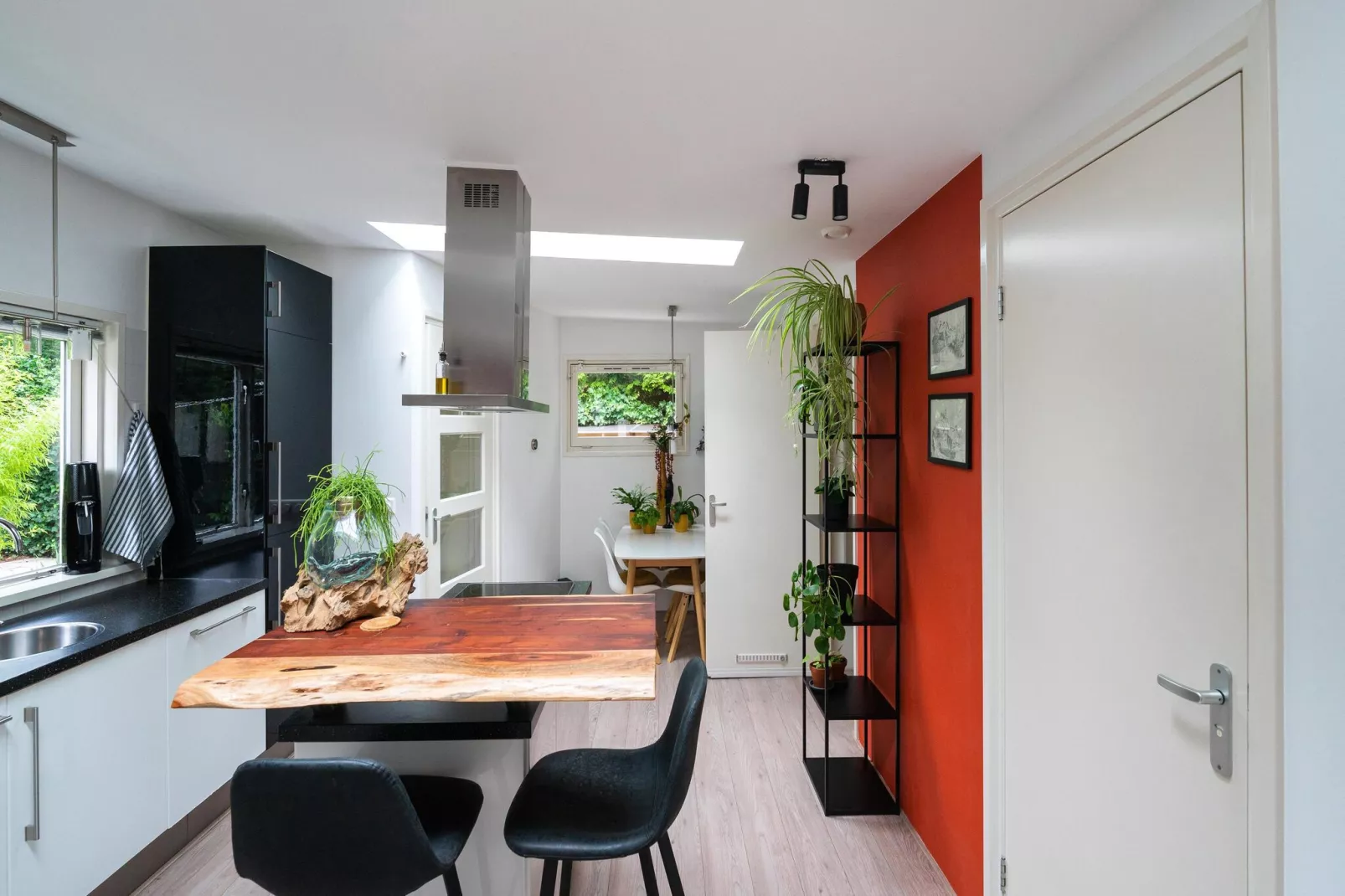 De Klimroos-Kitchen