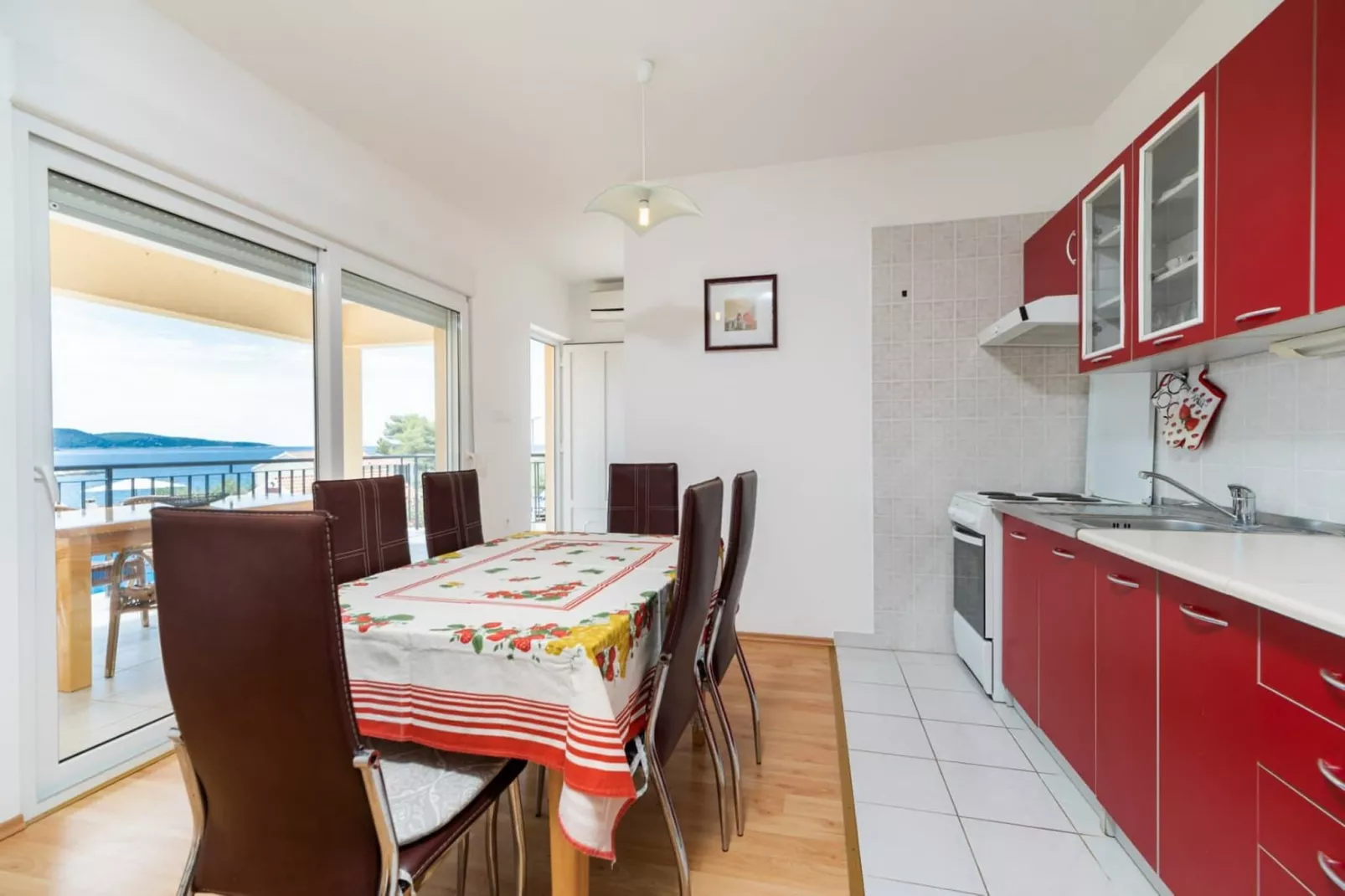 Apartments Fran-One Bedroom Apartment with Terrace and Sea View ( Fran 1 )-Esszimmer