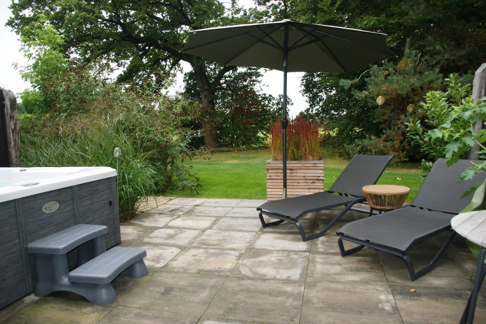 Wellnesslodge Merel 2p-Terrasse/Balkon