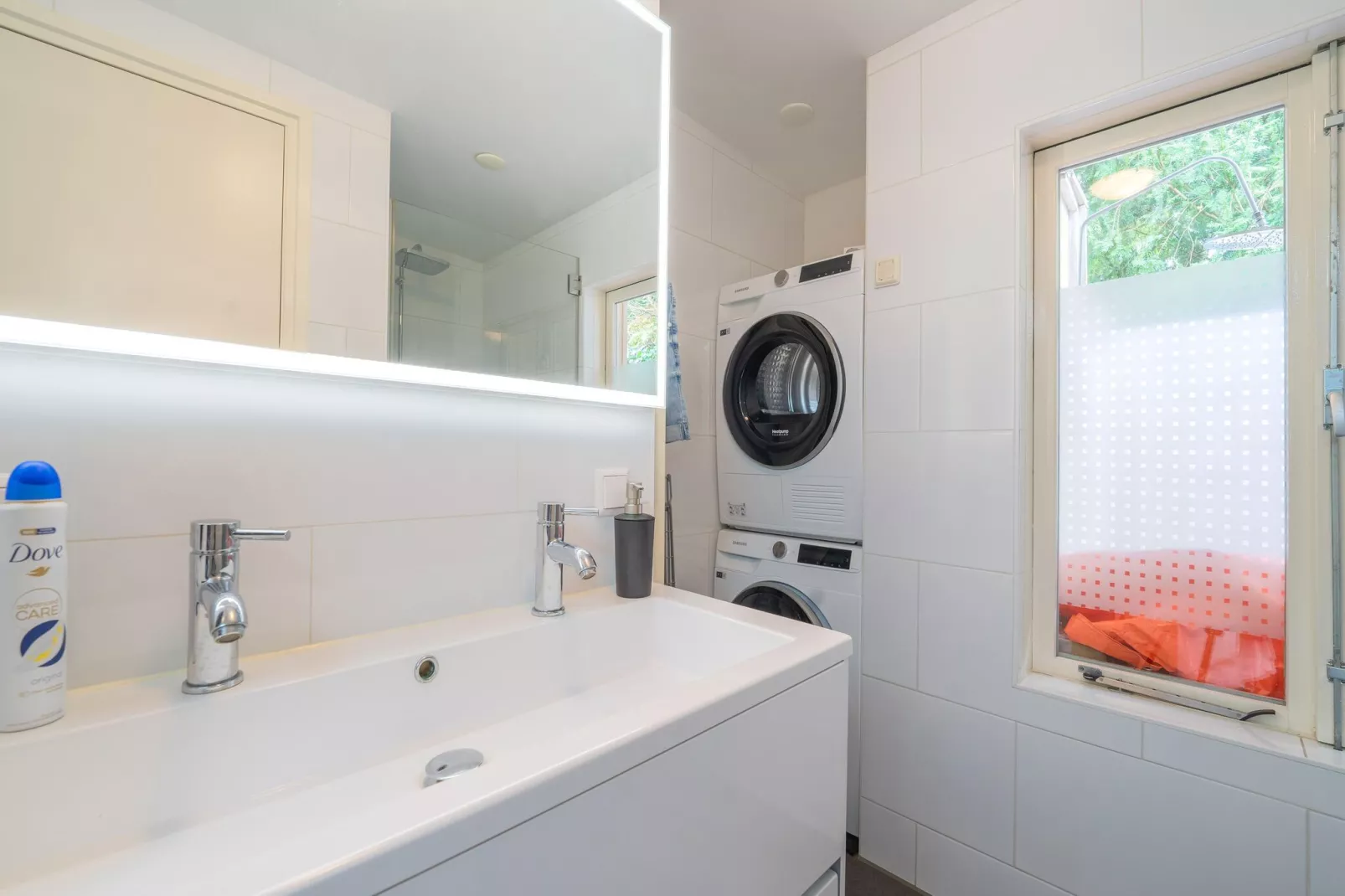 De Klimroos-Bathroom