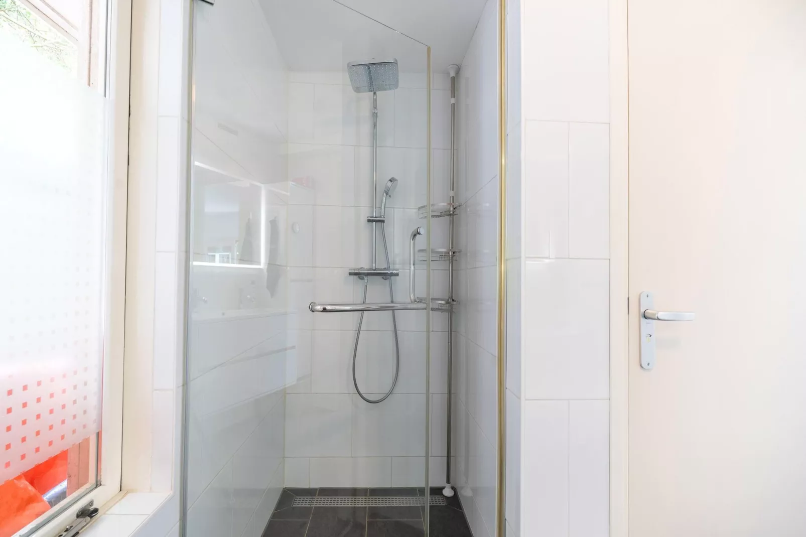 De Klimroos-Bathroom