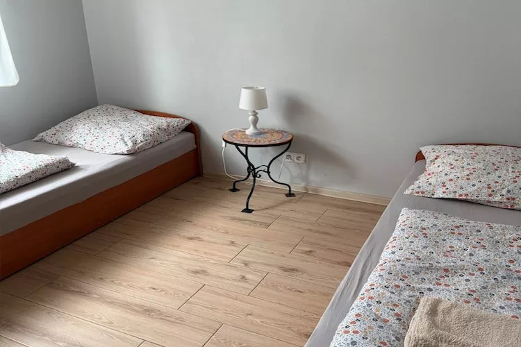 Dom wakacyjny dla 4 osób w Dębinie-Schlafzimmer
