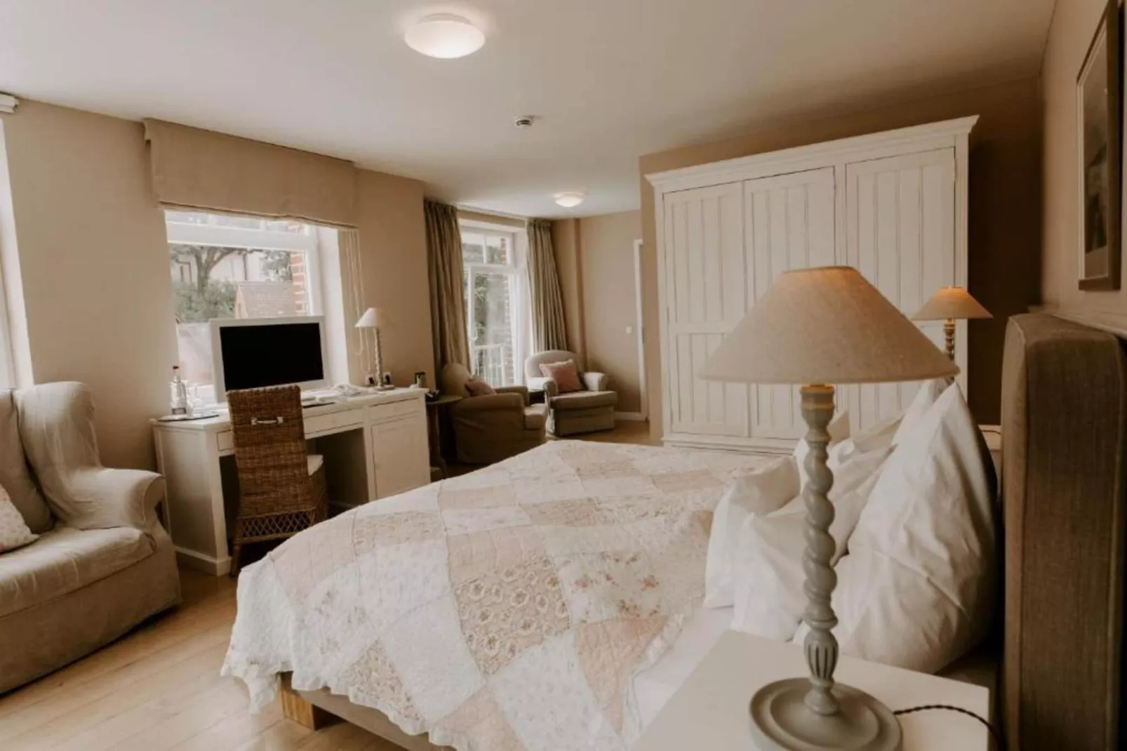 Corner Junior Suite - Sea Side-Schlafzimmer