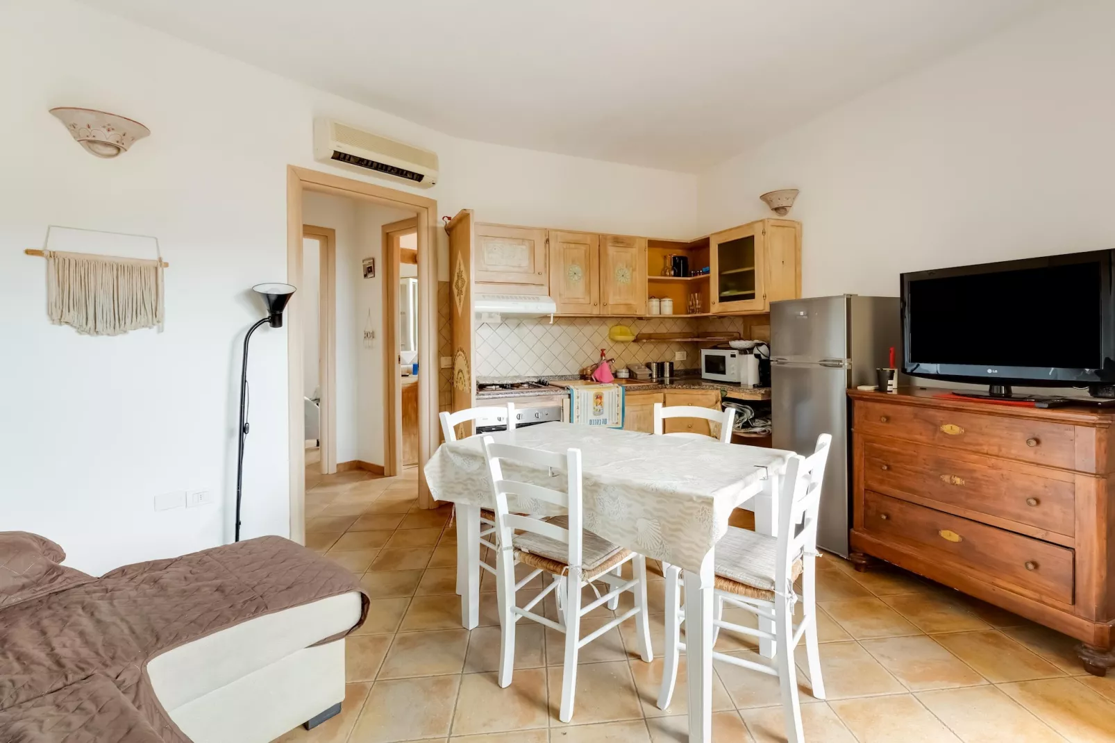 CASA GIORGIA-Dining room