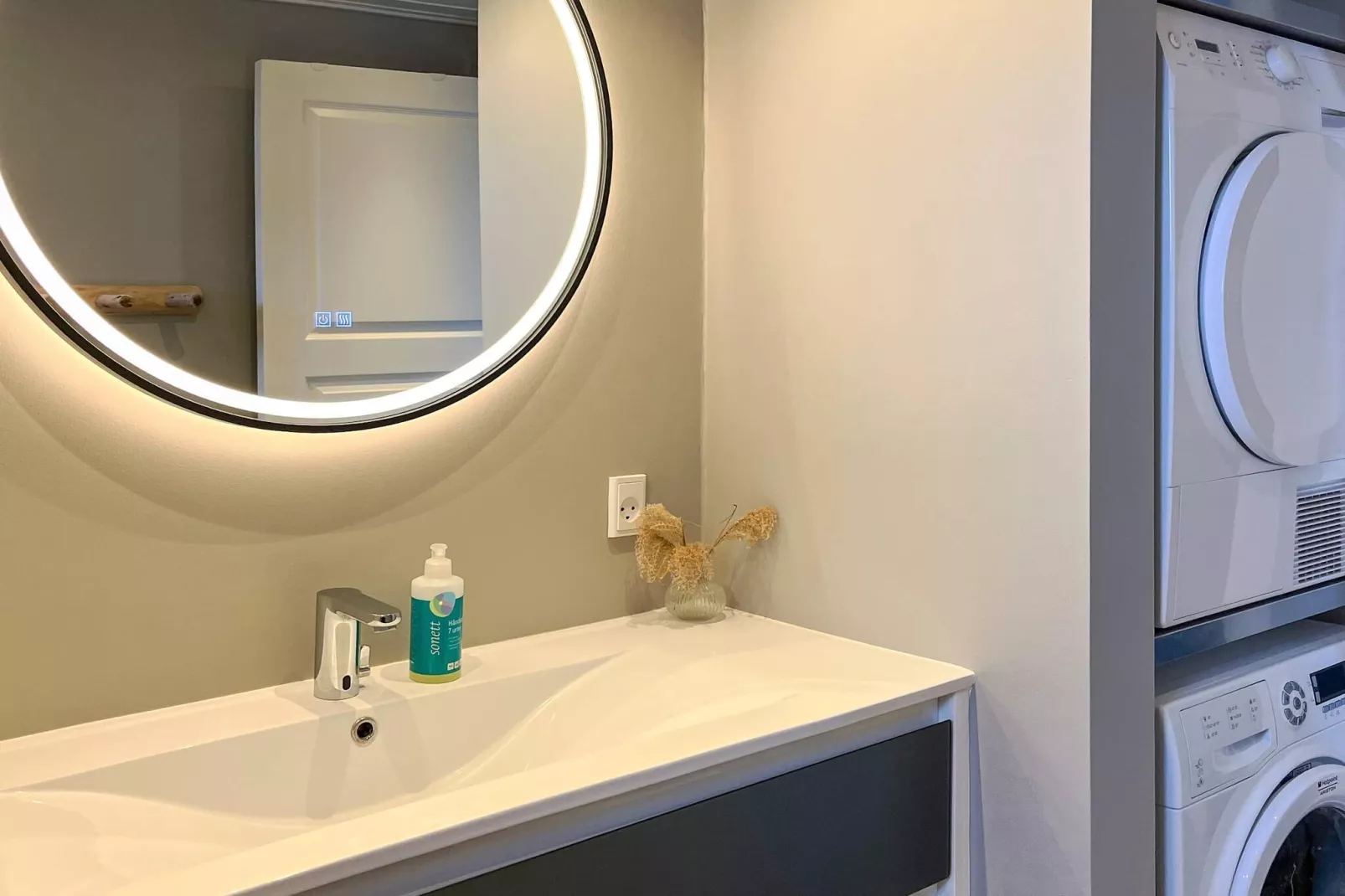 4 Sterne Ferienhaus in Rønde-Innenbereich