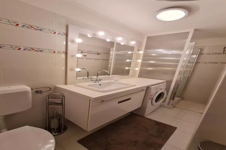 Apartment Erna in Porec, Istria - Bathroom