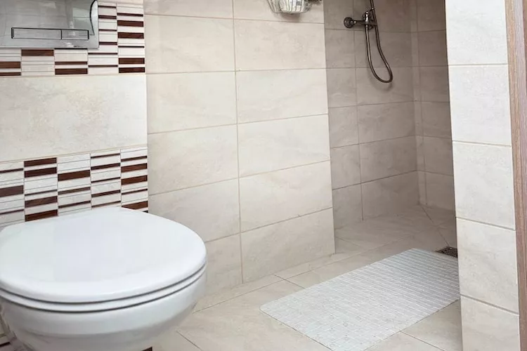 Dom wakacyjny dla 4 osób w Dębinie-Badezimmer