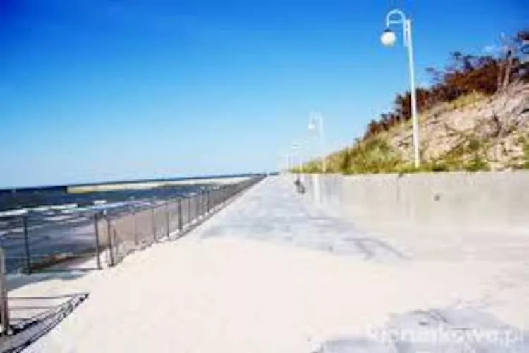 	Dom wakacyjny dla 9 osób w Dębinie