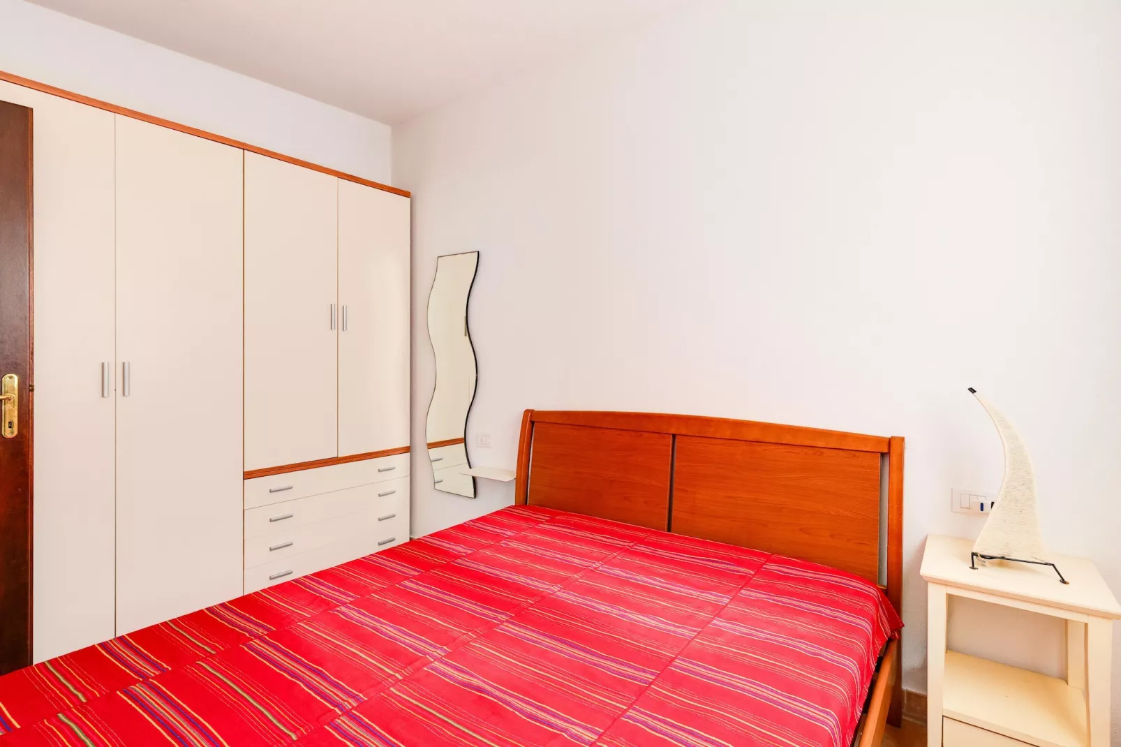 CASA MARINA FRONTE MARE-Bedroom