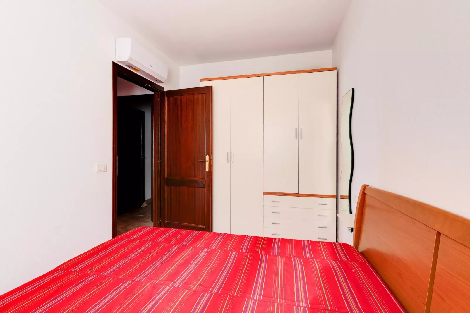 CASA MARINA FRONTE MARE-Bedroom