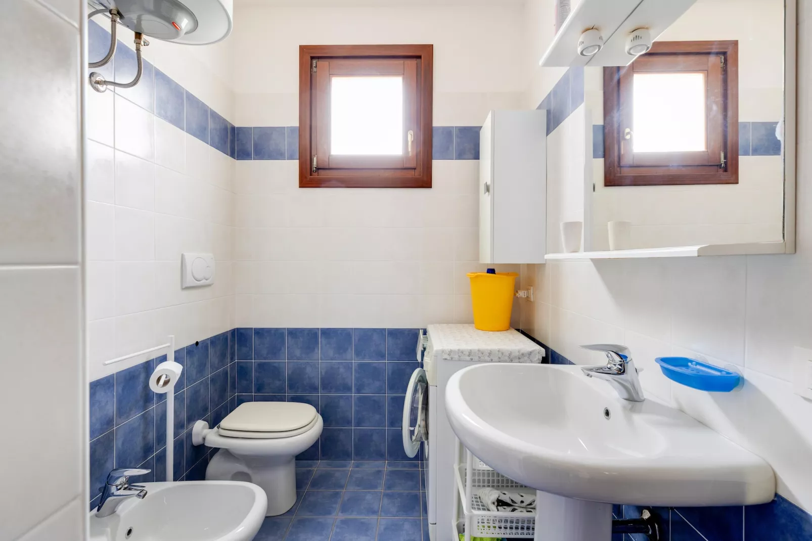 CASA MARINA FRONTE MARE-Bathroom