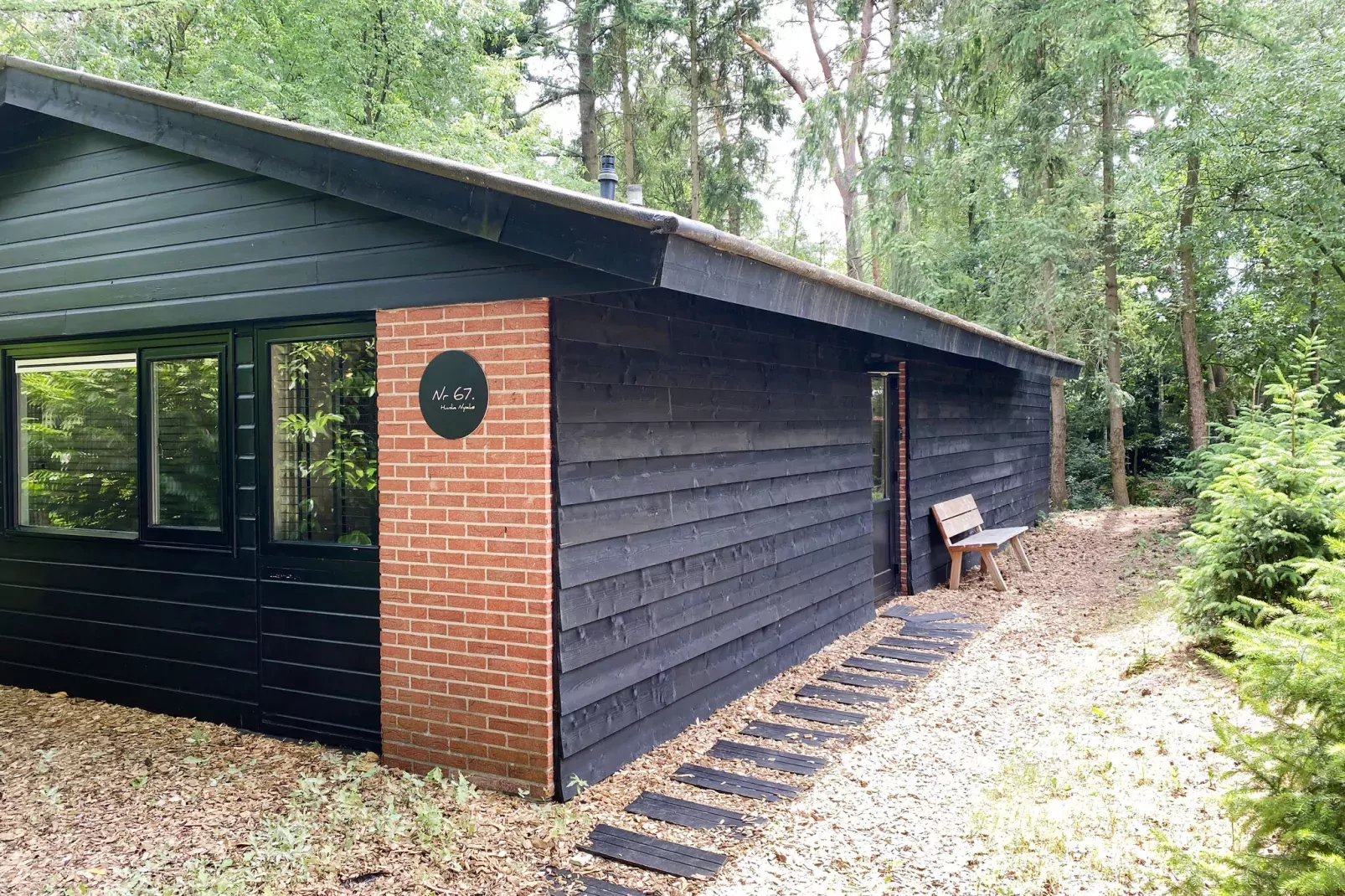 Dutch Cabin Houses C67