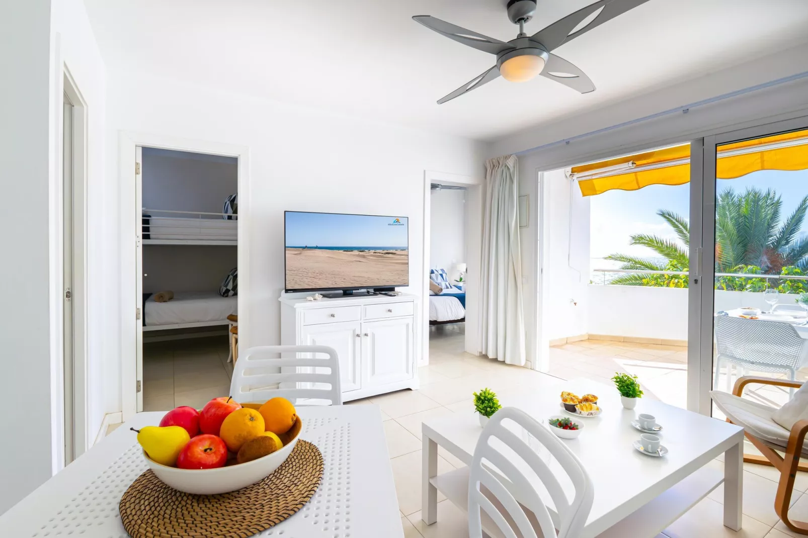 NUEVA SUECIA 523										-Dining room