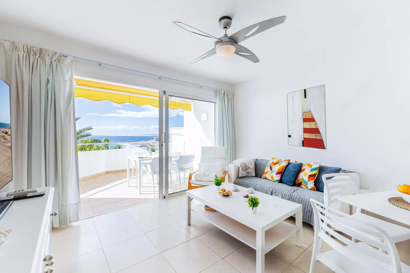 NUEVA SUECIA 523										-Living room