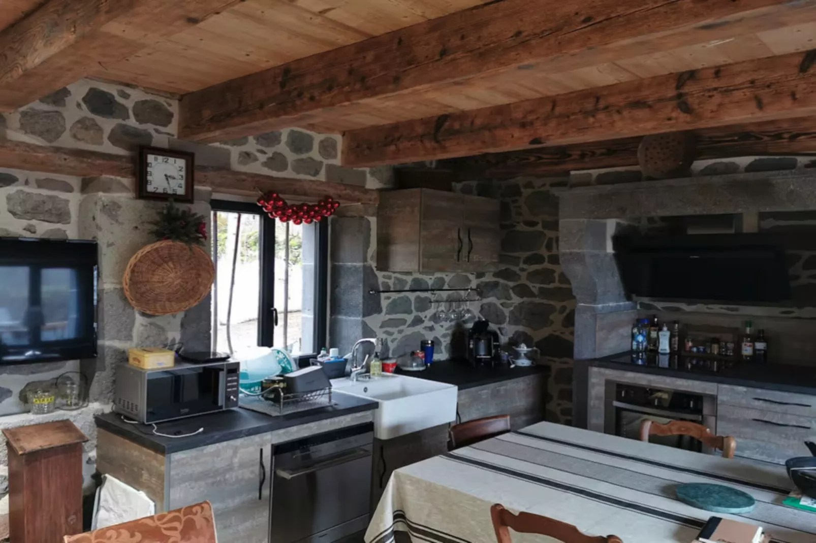 Buron Lou Fenestrou Le Mont Dore 4pers - Cuisine