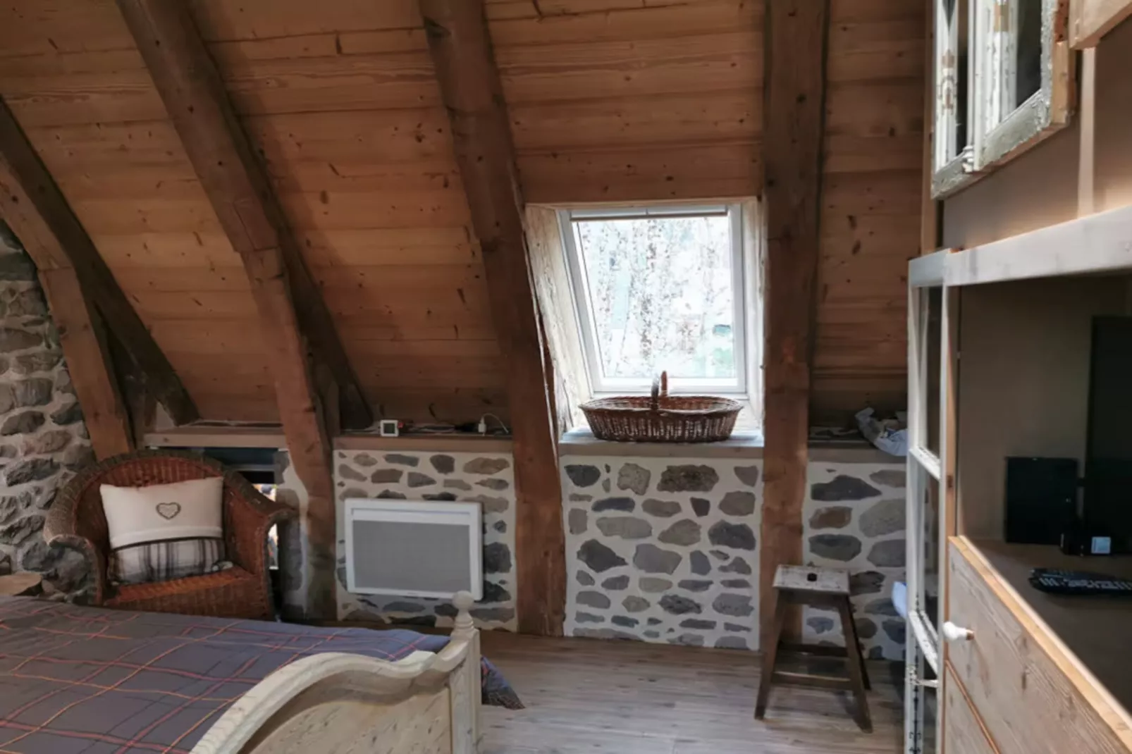 Buron Lou Fenestrou Le Mont Dore 4pers - Chambre