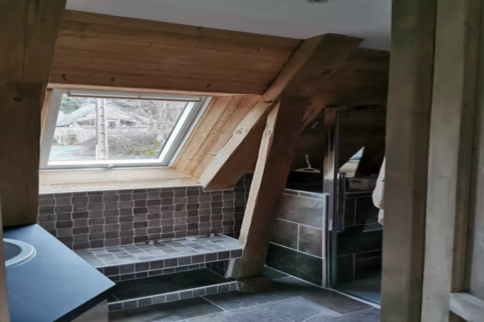 Buron Lou Fenestrou Le Mont Dore 4pers - Salle de bain