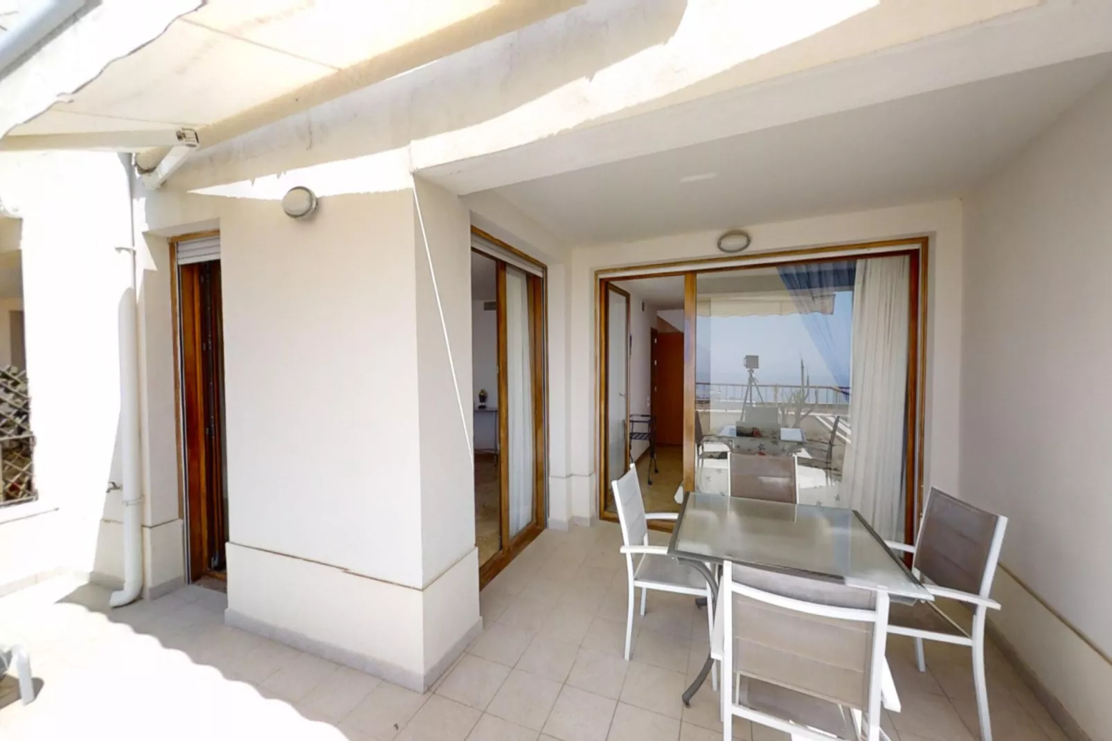 Apartment with Sea Views and Sunlit Terraces - Terrasse/Balkon