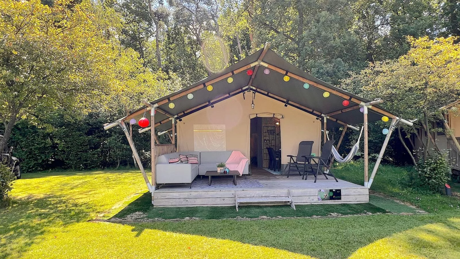 De Mier-Außenbereich Sommer