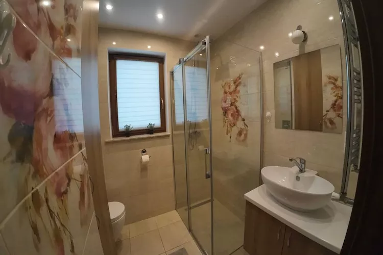 	Dom wakacyjny dla 6 osób w Dębinie - Badezimmer