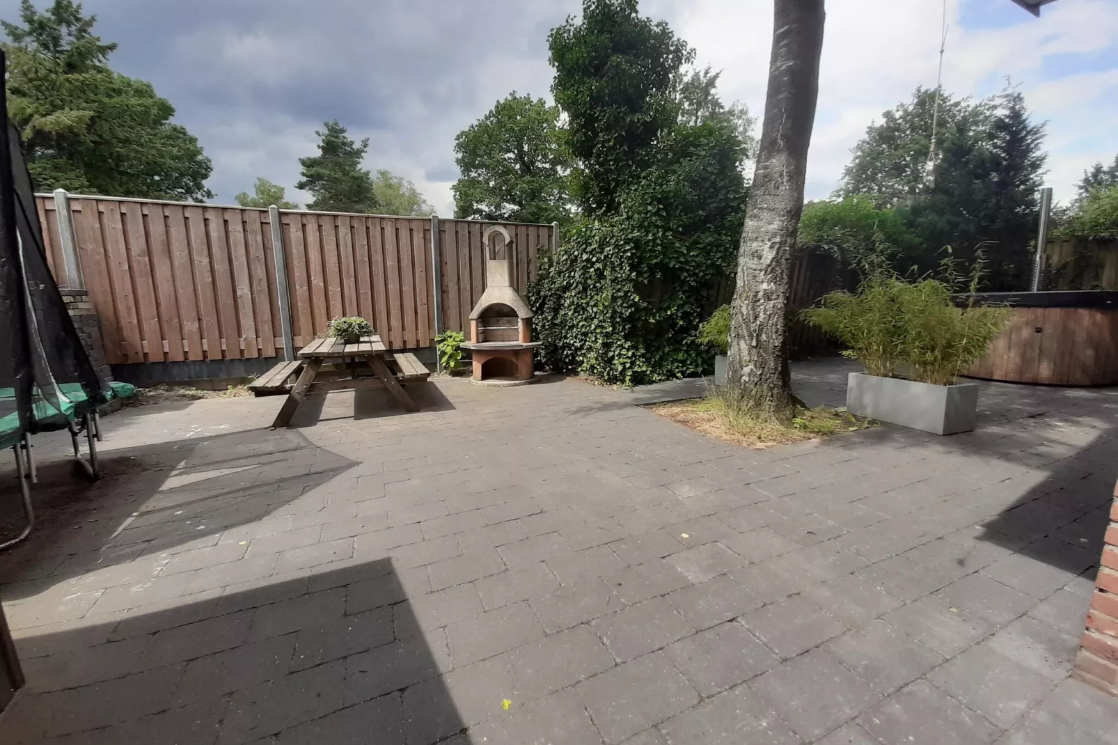 Boshuisje Voorthuizen-Gardens summer