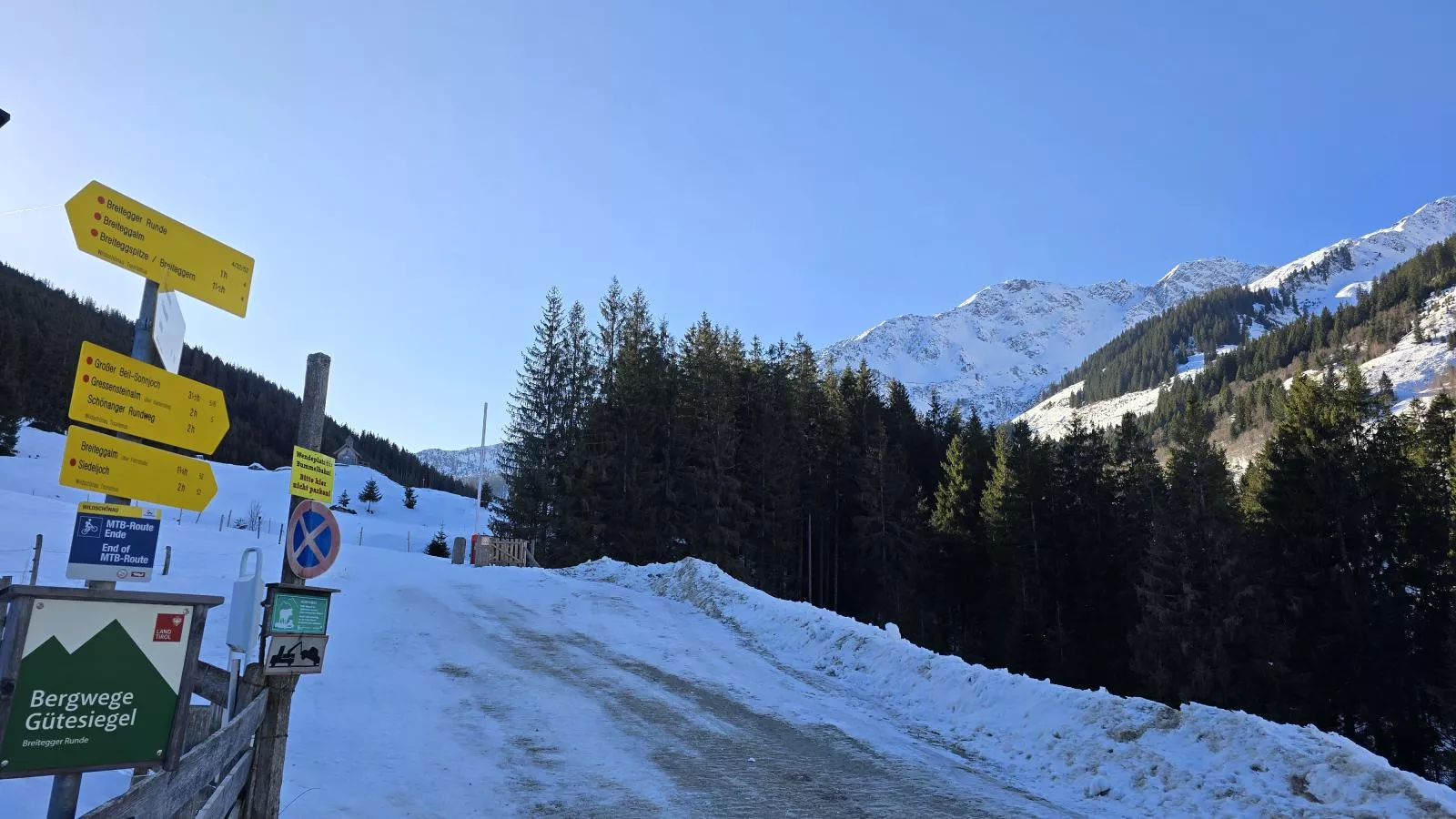 Schönangeralm Skihütte - Im Freien