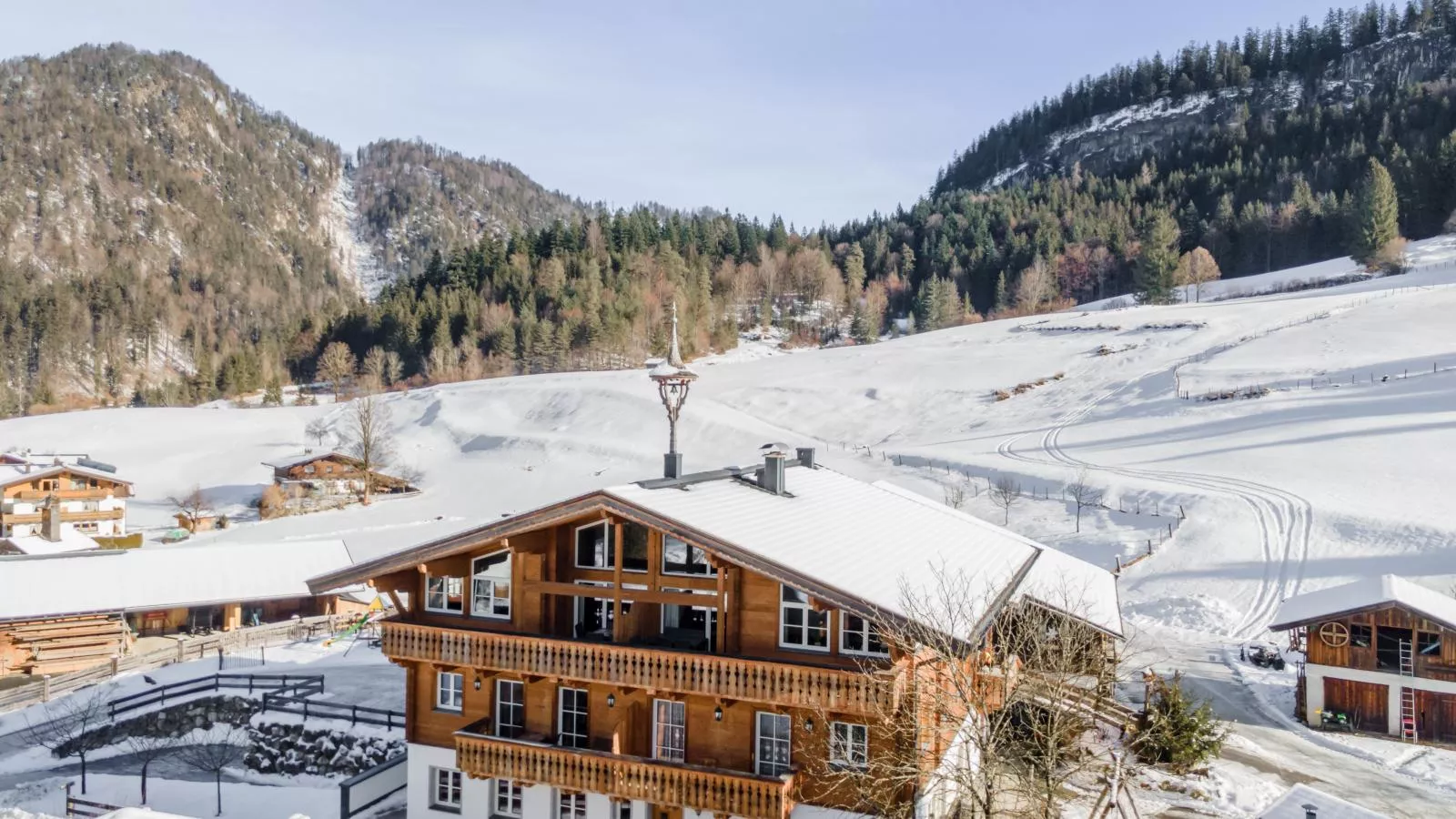 Das Rendlgut Top 4 - Exterior in winter