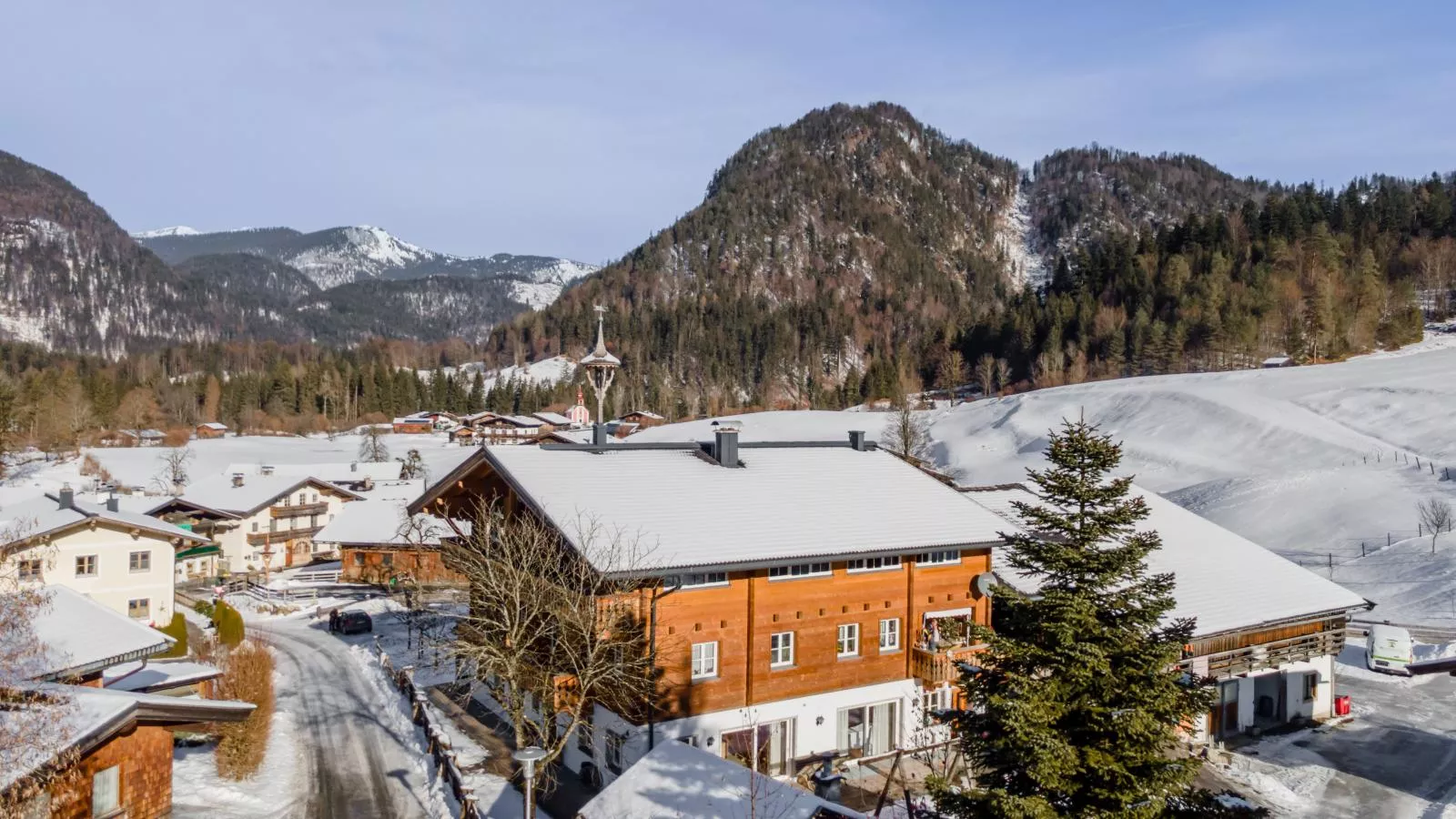 Das Rendlgut Top 4 - Exterior in winter