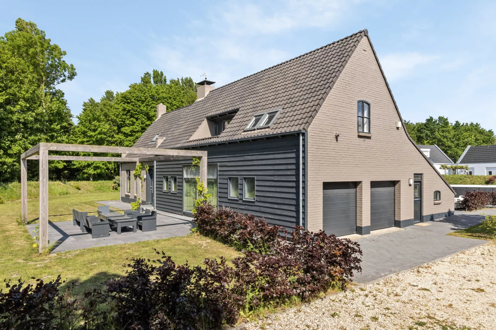 Langedijk 2 -10 persoons villa met sauna en spa extra kosten voor gebruik-Terrassenbalkon