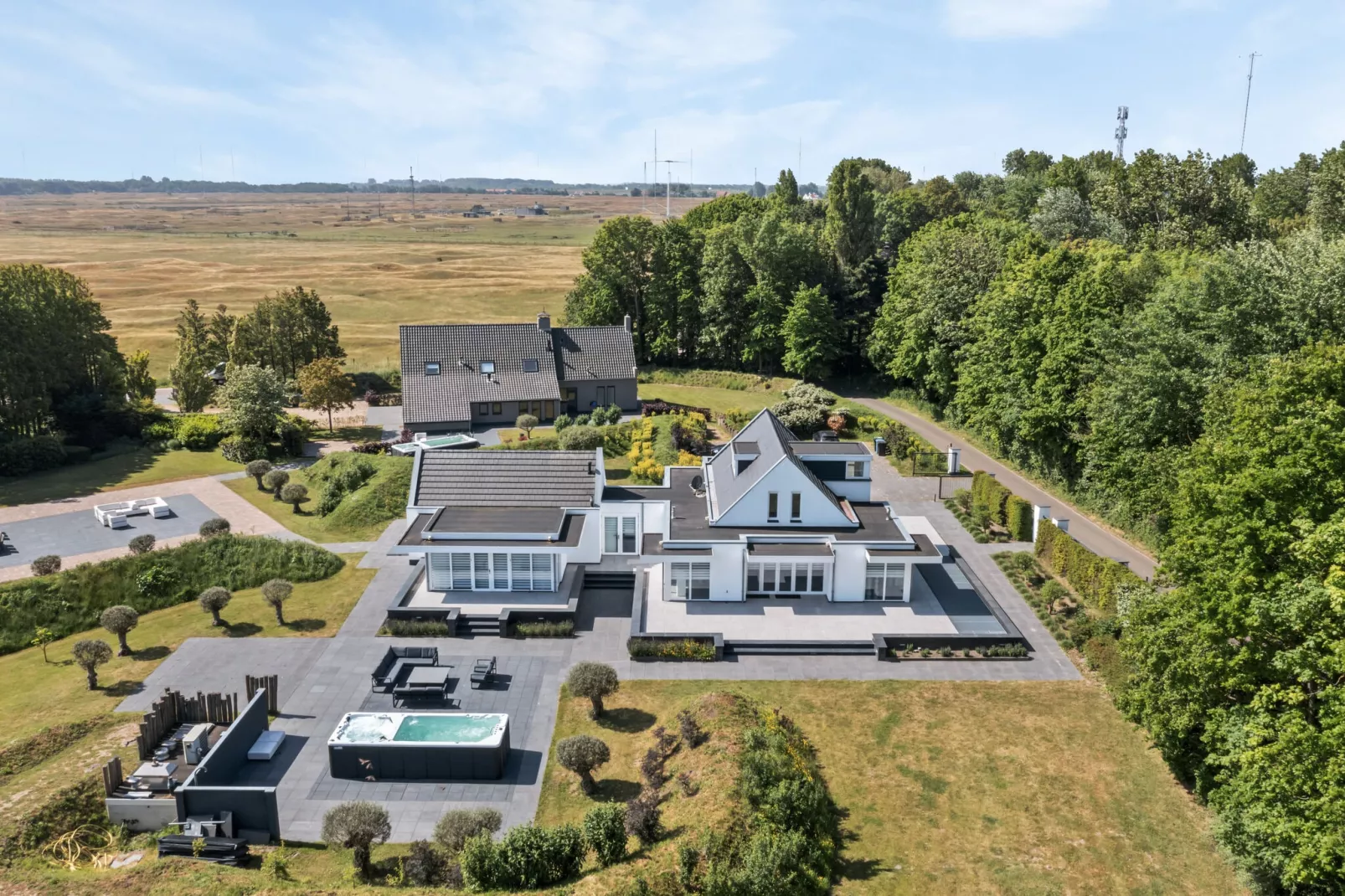 Langedijk 2 -10 persoons villa met sauna en spa extra kosten voor gebruik-Ambiente