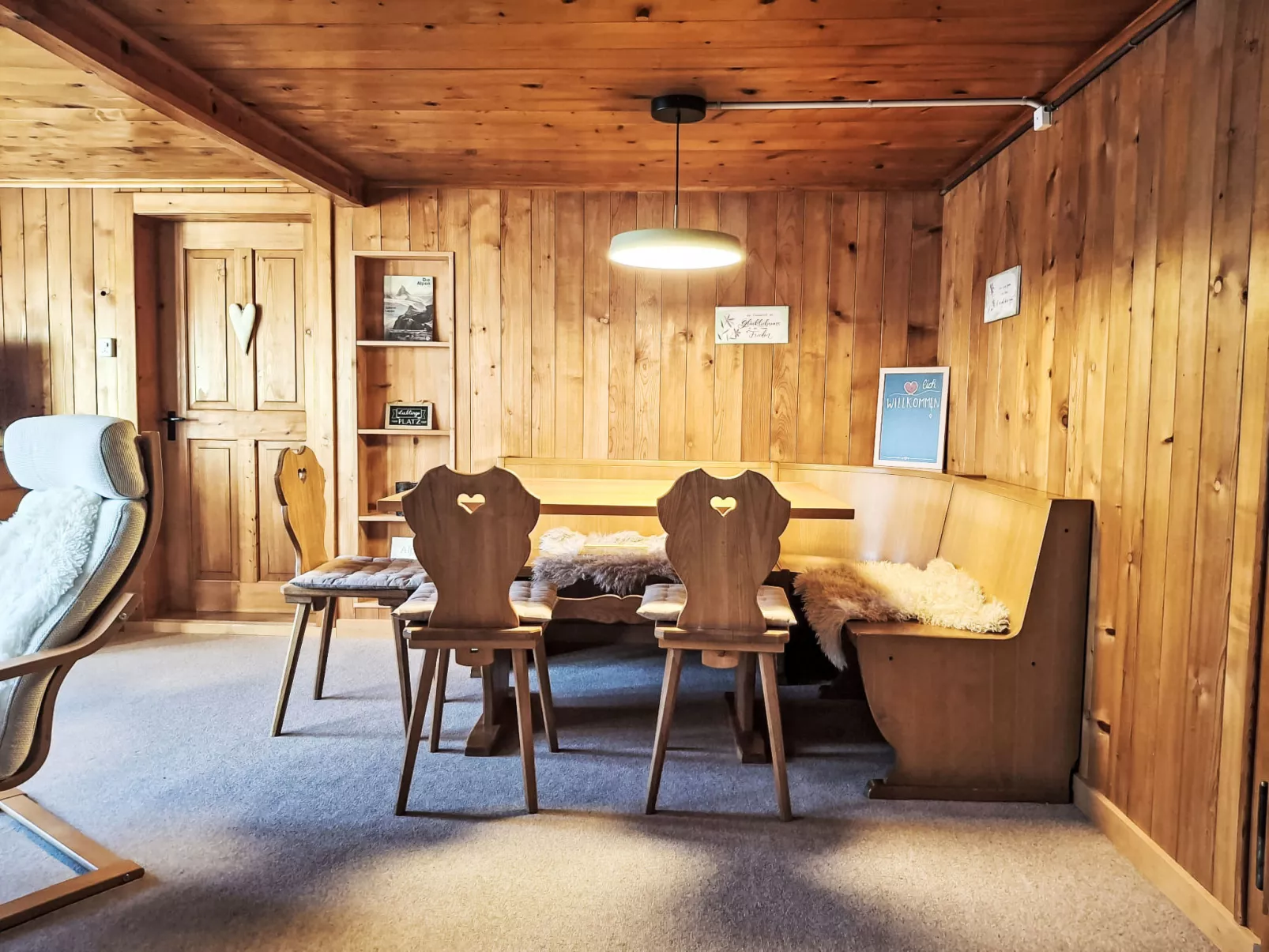 HALDENHOF SCHWIZER - Inside