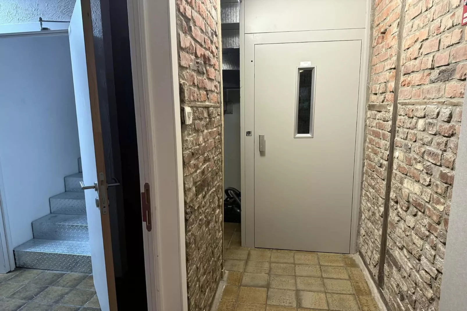 Aux 3 Canards - Hall & reception