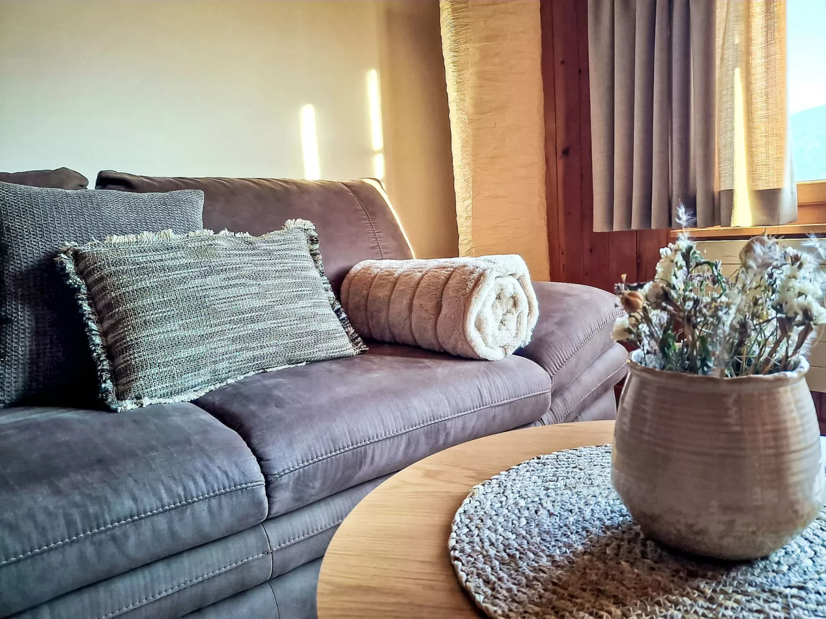 HALDENHOF SCHWIZER - Inside