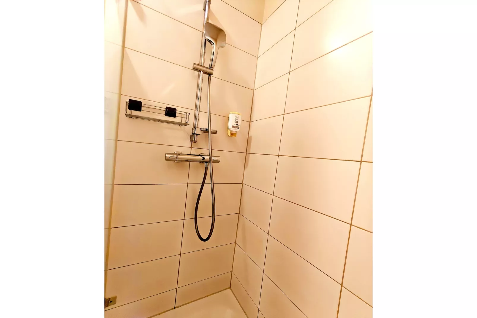 Beach House 2 - Bathroom