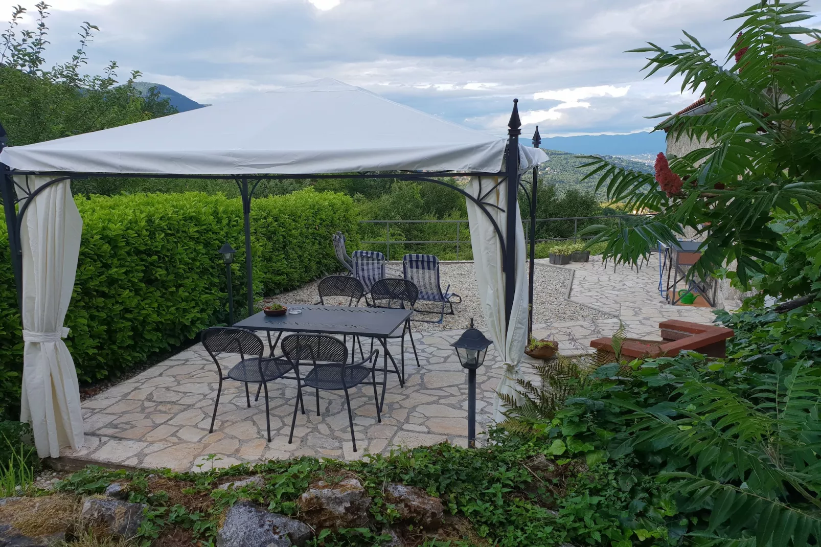 Holiday home Iva - Lovran Dobrec - ca 80 qm für 4 Pers - Vue d'été