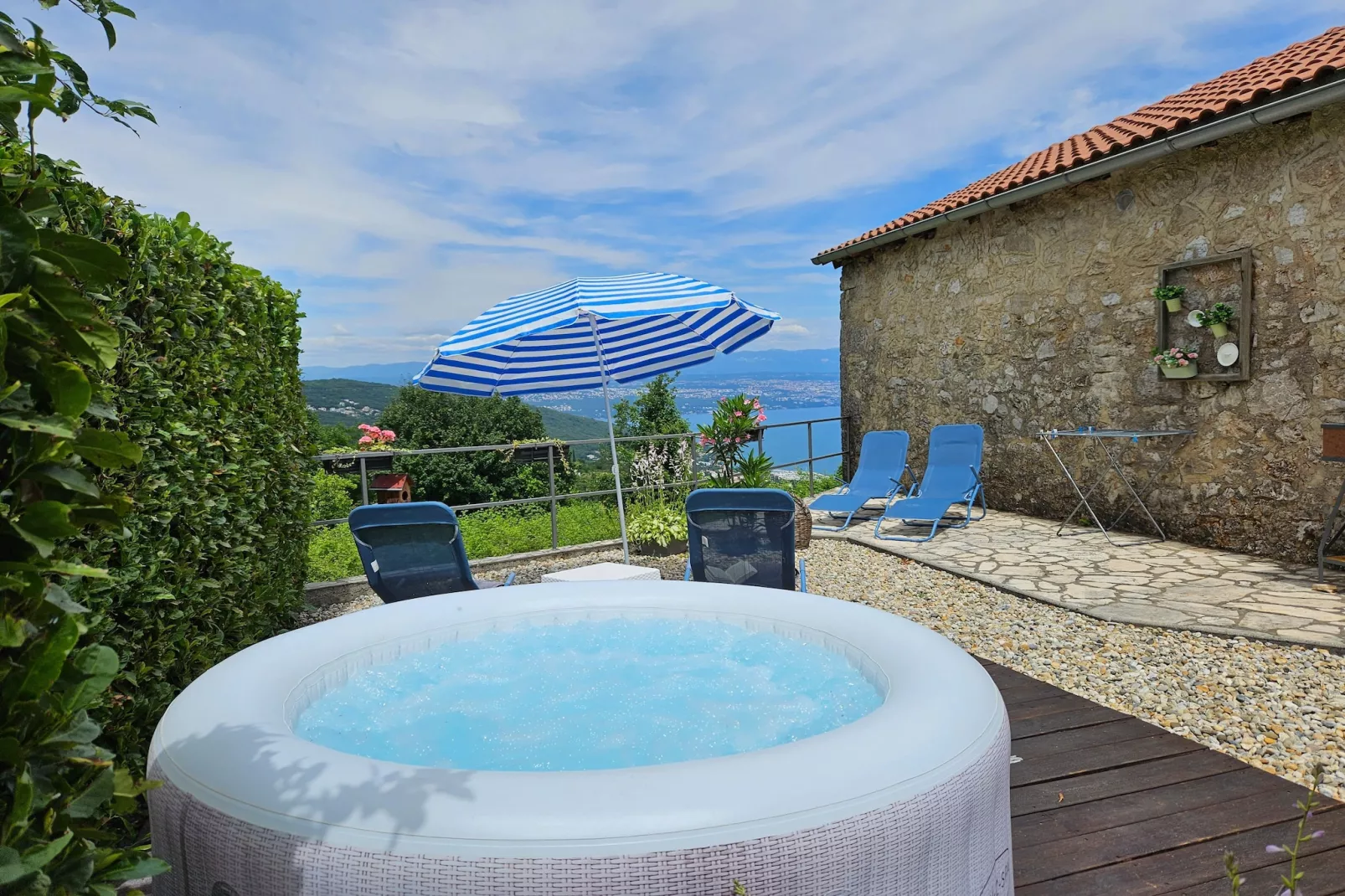Holiday home Iva - Lovran Dobrec - ca 80 qm für 4 Pers - Extérieur été
