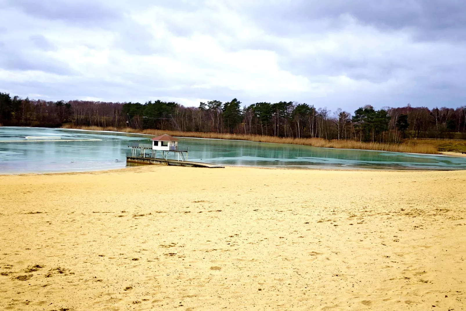 Beach House 2 - Areas within 5km in summer