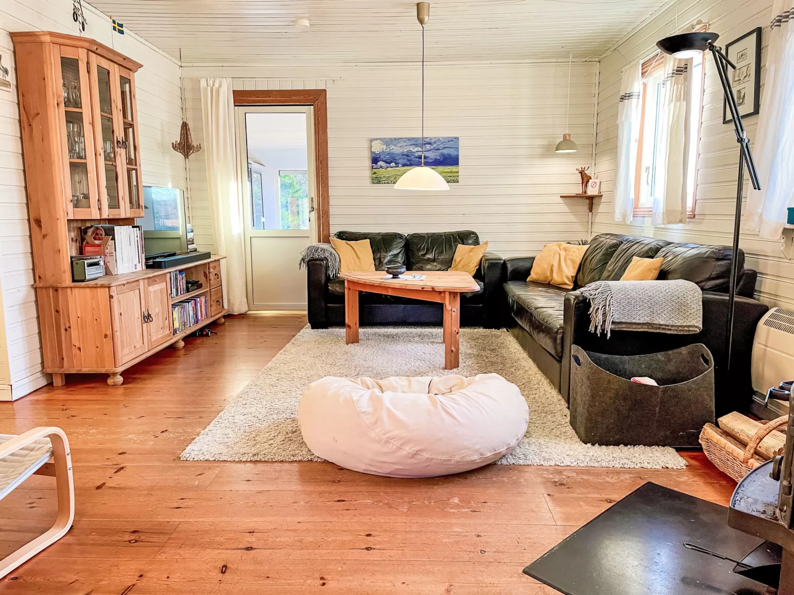 Idyllisch gelegenes, ebenerdiges Haus mit Terrasse - Inside