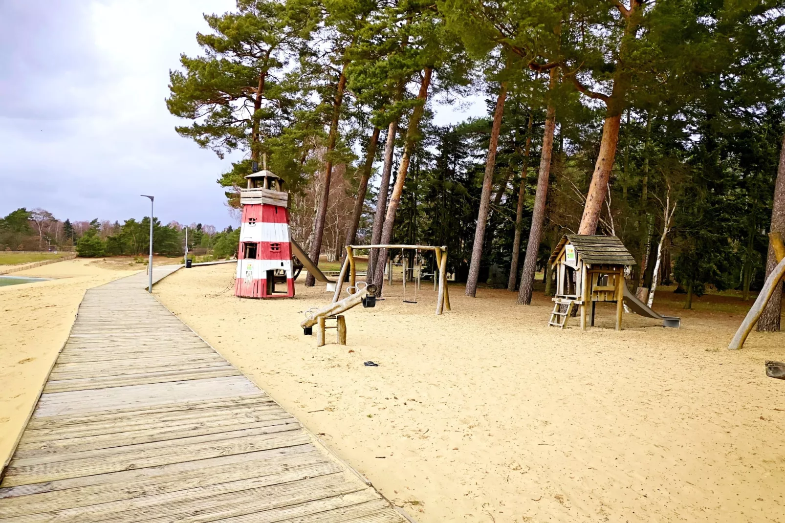 Beach House 2 - Areas within 5km in summer