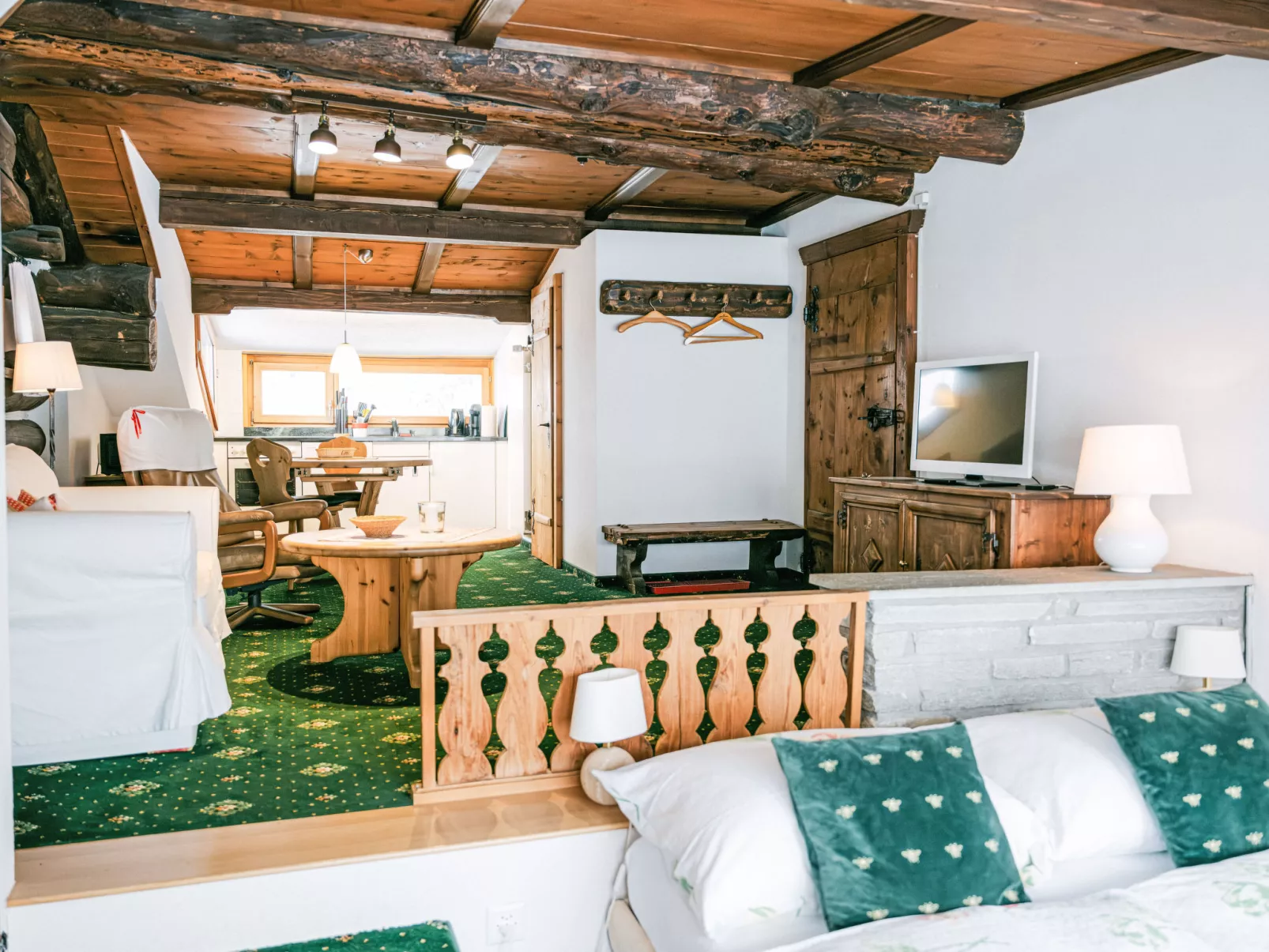 Chesa Fümm - Inside