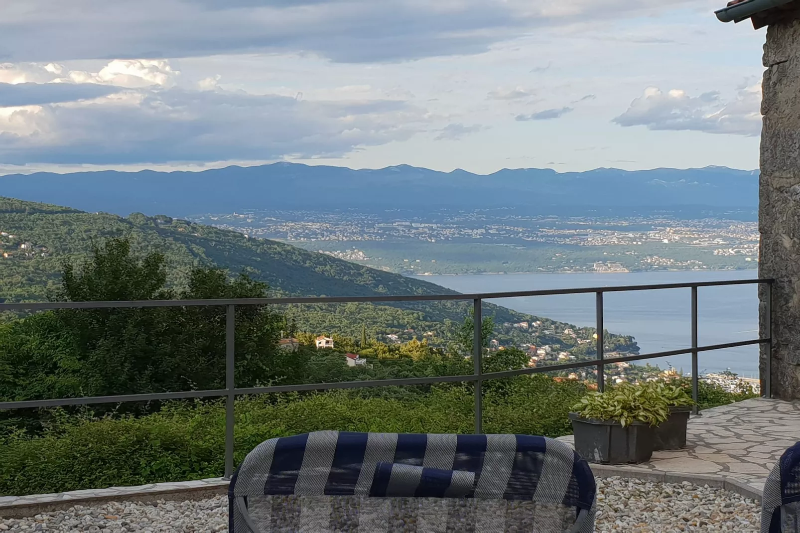 Holiday home Iva - Lovran Dobrec - ca 80 qm für 4 Pers - Vue d'été