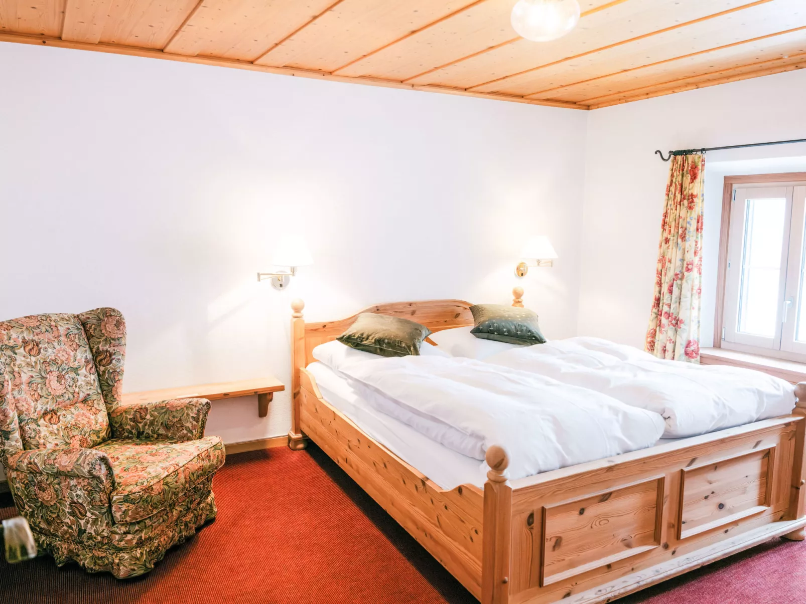 Chesa Fümm - Inside