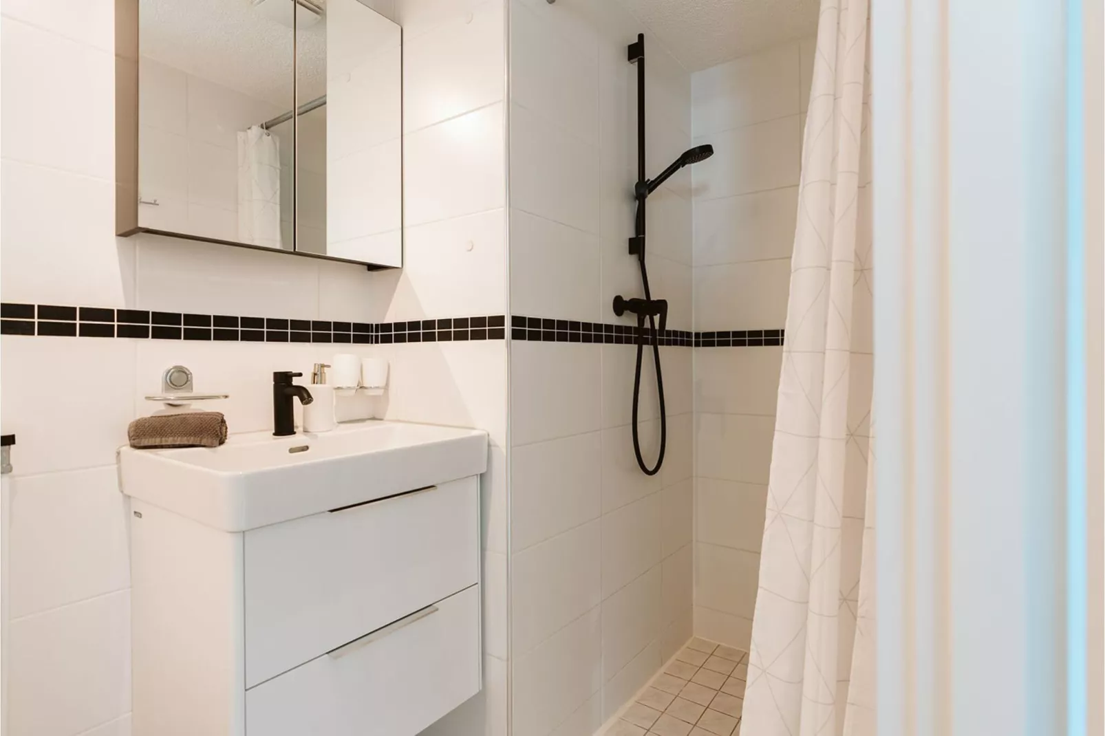 Kastanje 14-Bathroom