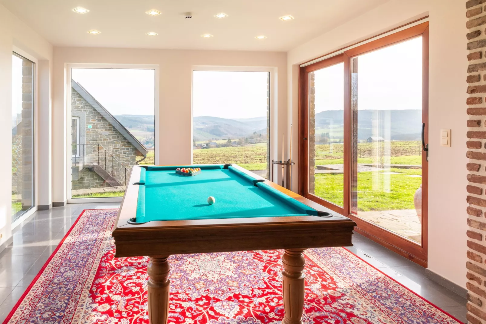 Les Charmes - Ausstattung