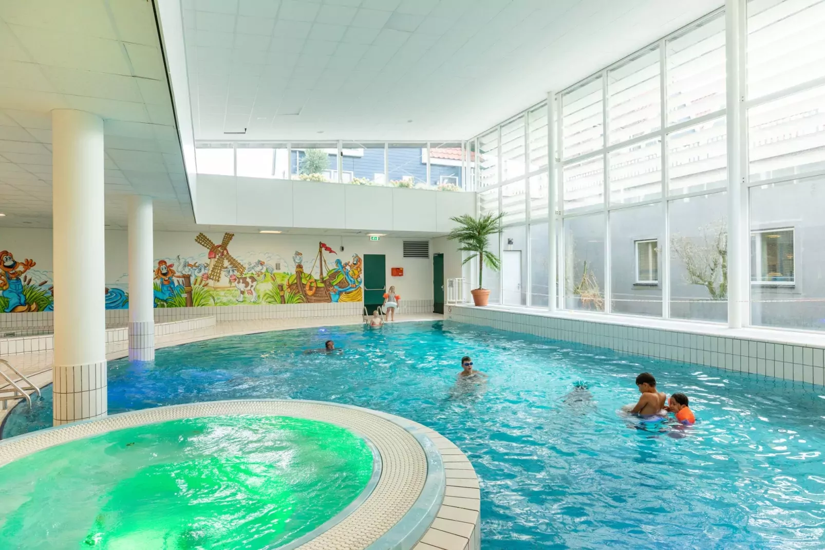 Marinapark Volendam 3-Park facilities