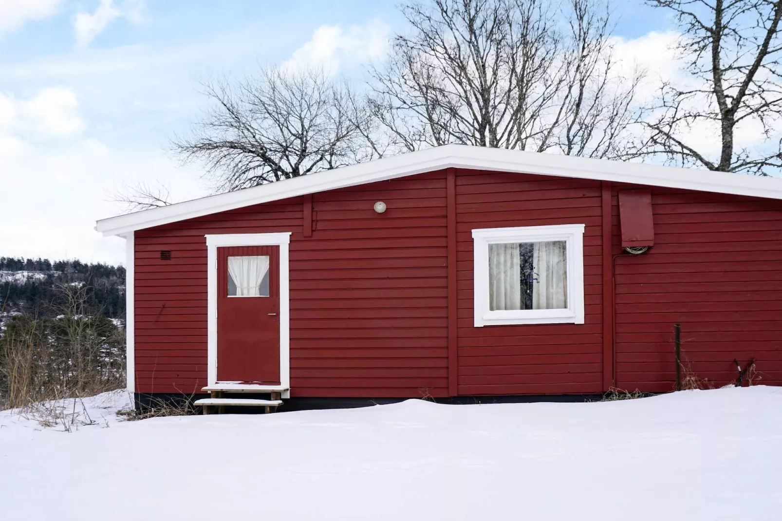 4 person holiday home in HÄLLEVADSHOLM