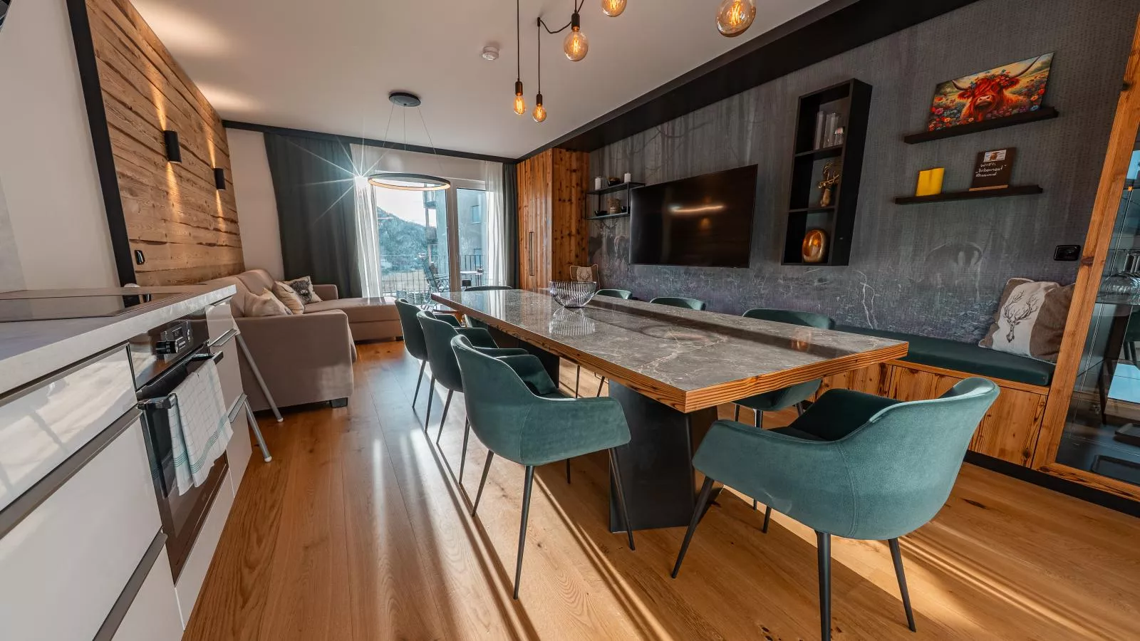 Mariazeller Zirbennest - Esszimmer