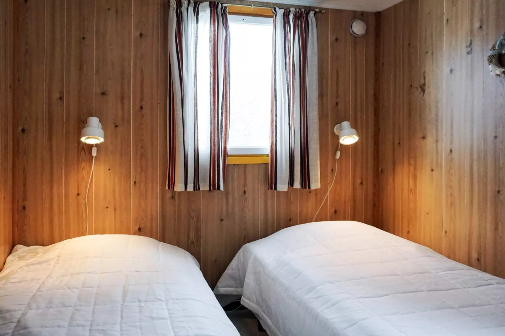 4 person holiday home in HÄLLEVADSHOLM - Indoor