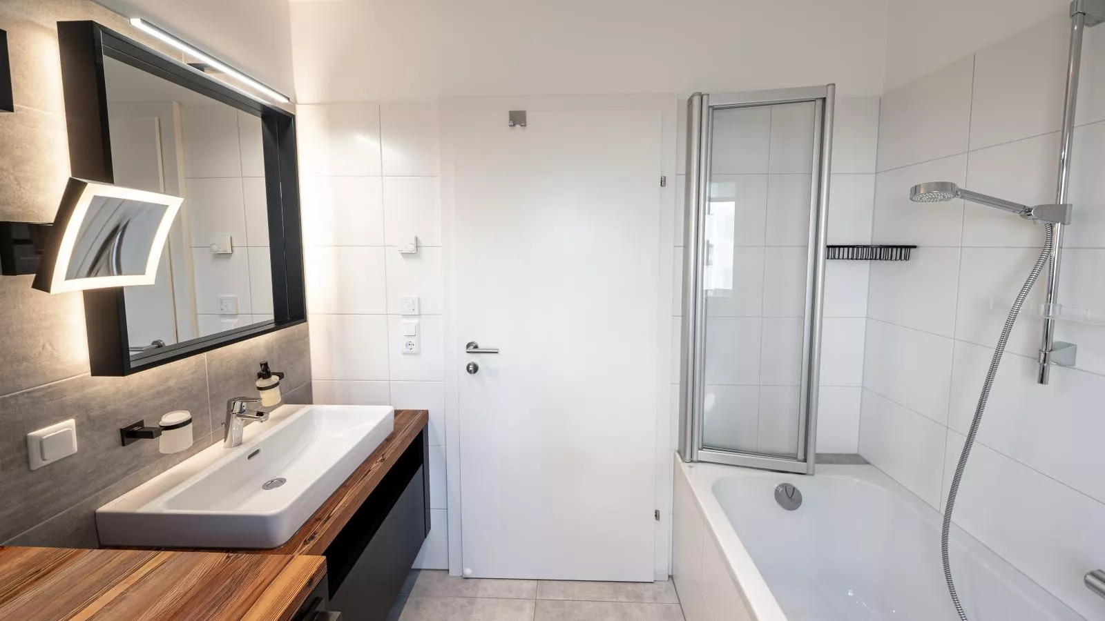 Mariazeller Zirbennest - Badezimmer